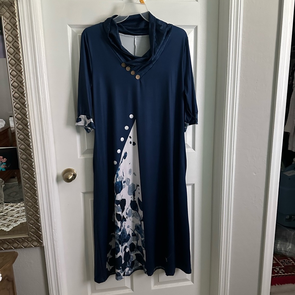 Women dress
